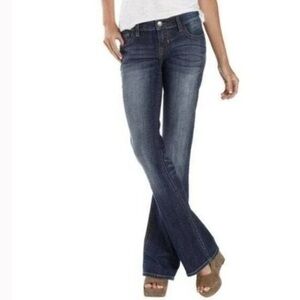 MEK Women’s Low Rise New York Boot Jeans, size 29X34